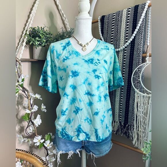 Natural Reflections Tops - Natural Reflections Blue Tie Dye Oversized Short Sleeve V Neck T Shirt